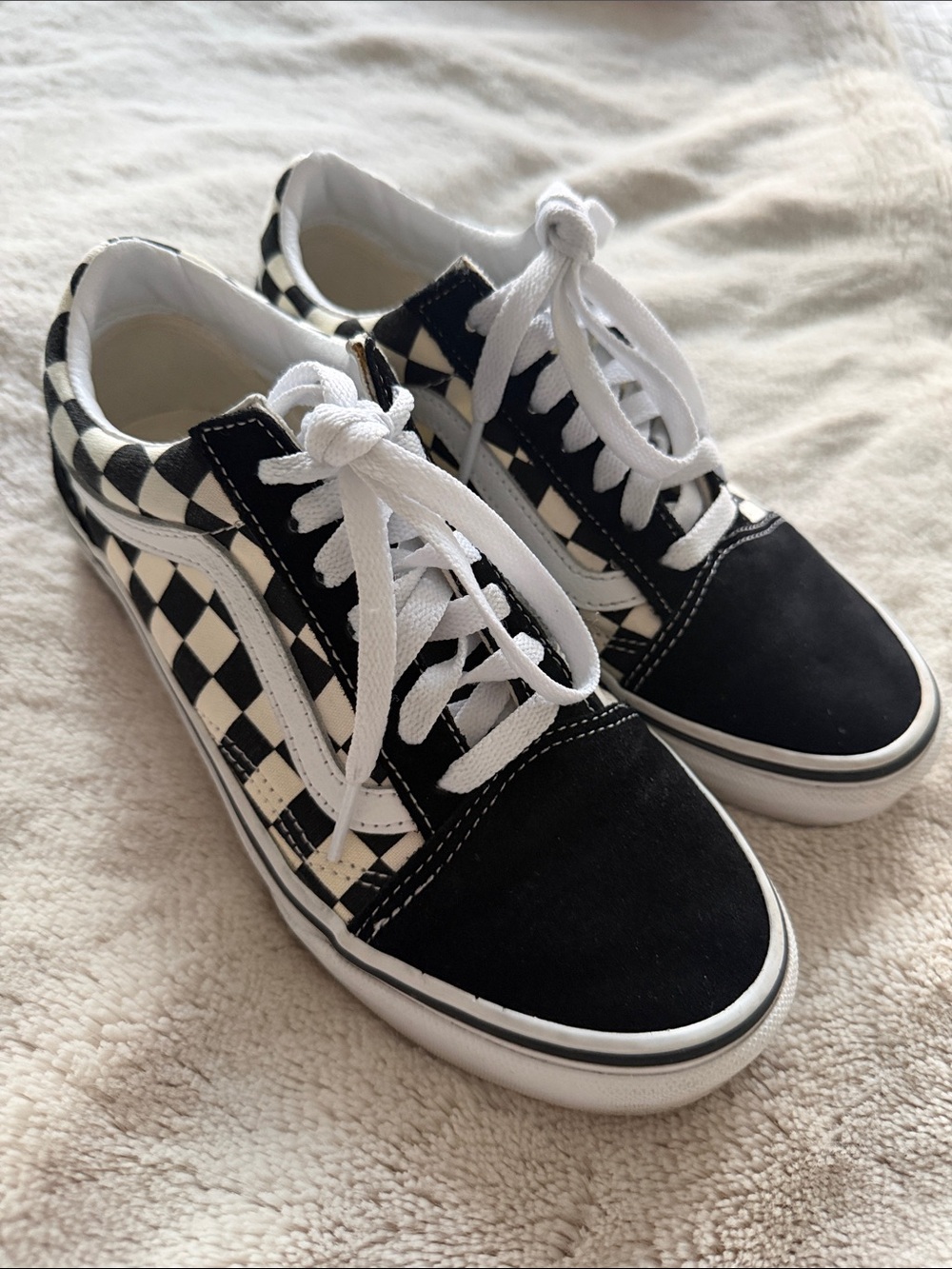 Checkerboard Vans Sneakers - Black & White